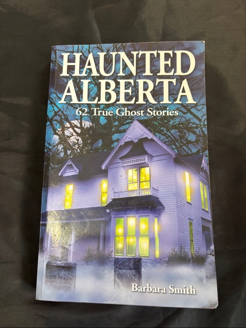 Canadian Ghost Stories Book Bundle - 3 books by Barbara Smith - Picture 2 of 13